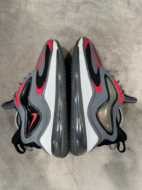 Nike Air Max Zephyr Sneakers - Picture 9 of 14